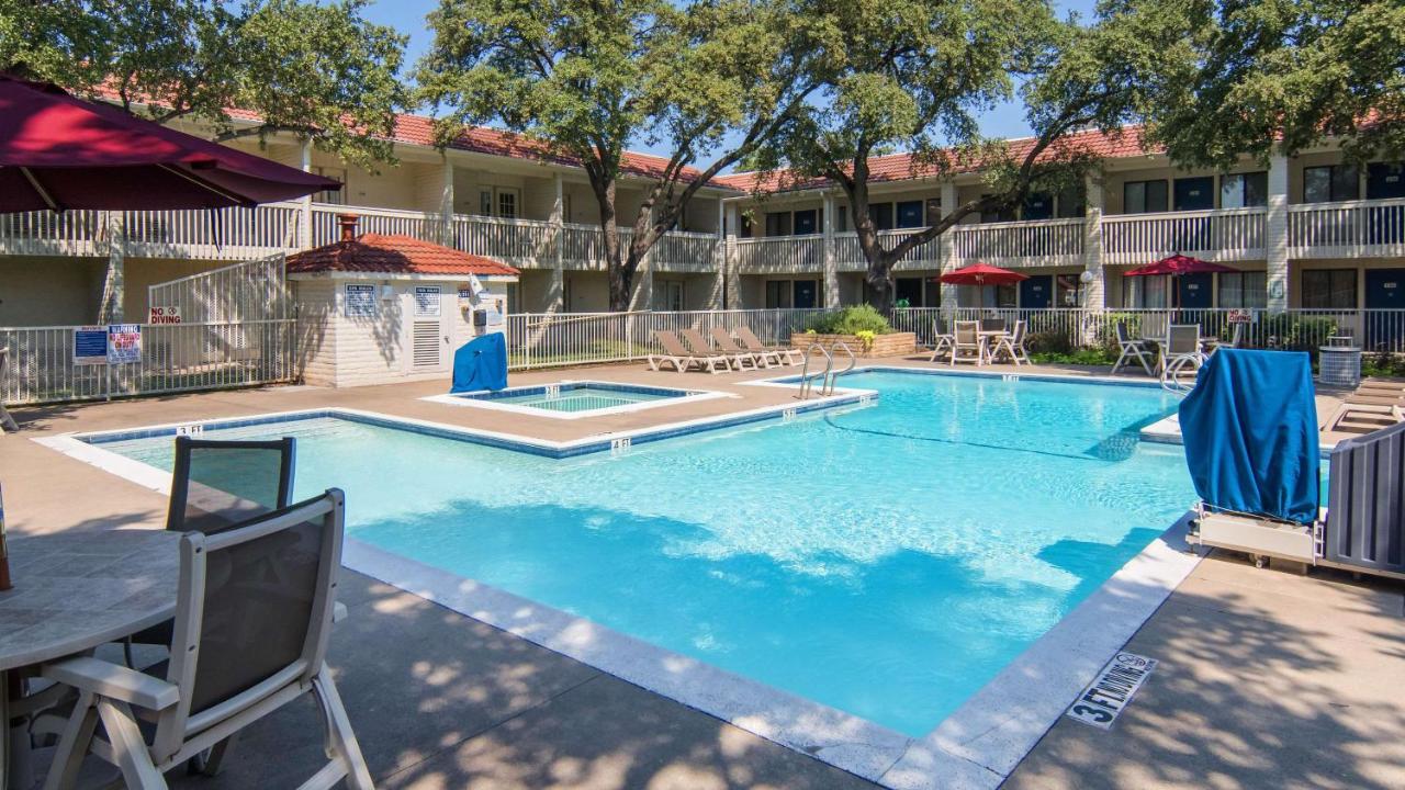 Motel 6-Addison, Tx - Dallas Exterior photo